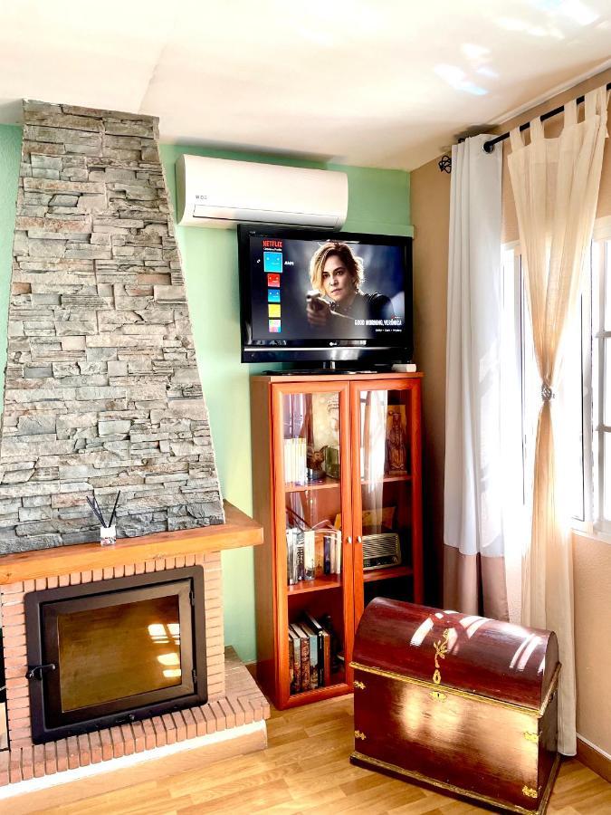 Cozy Studio In Benajarafe With Chimney Εξωτερικό φωτογραφία